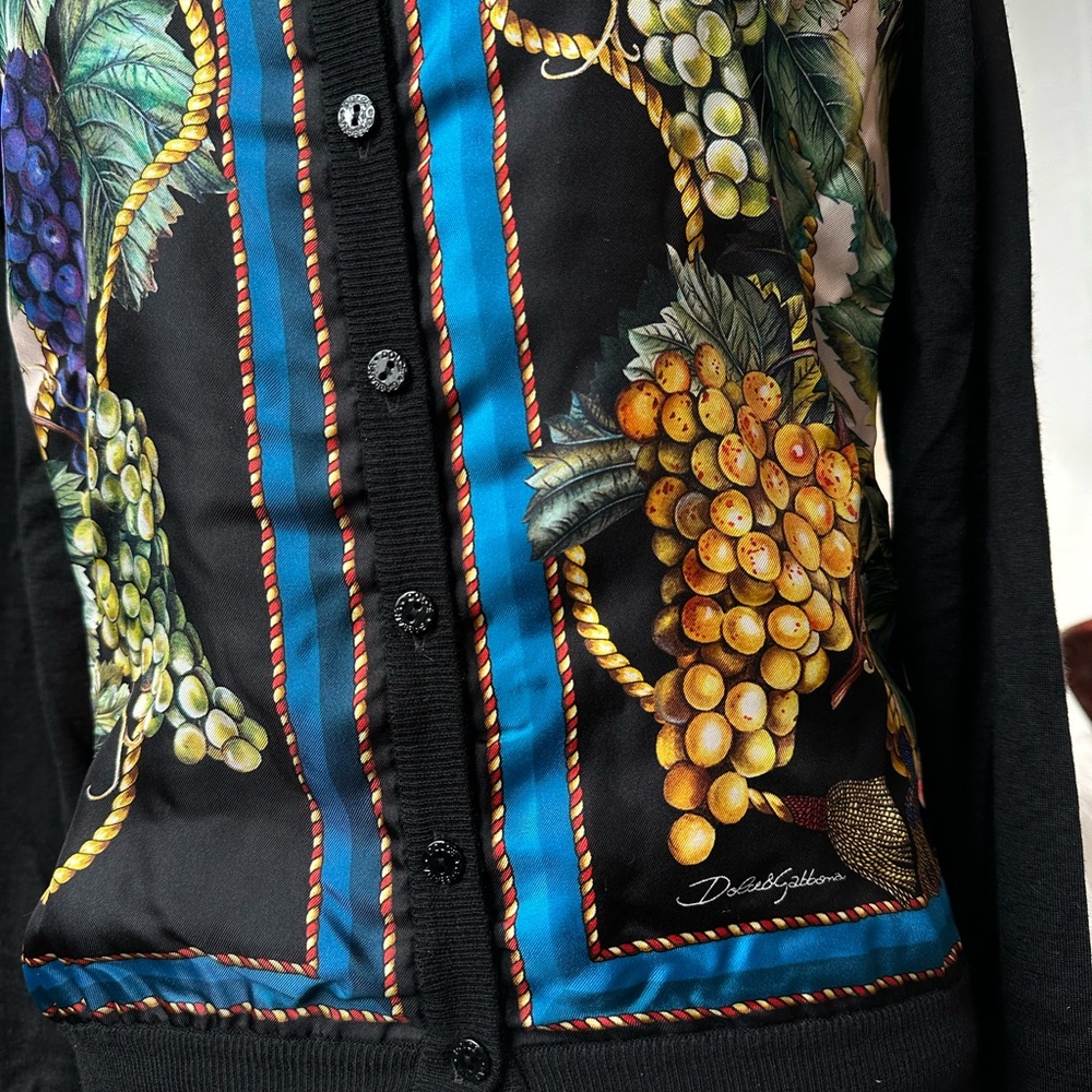 Dolce & Gabbana Printed Silk/ Cashmere Cardigan NWT - Picture 2 of 5